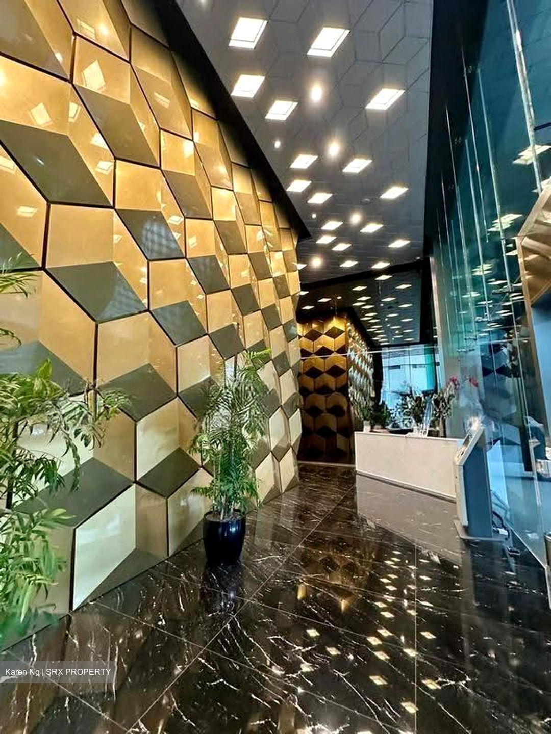 Centrium Square (D8), Office #636274411